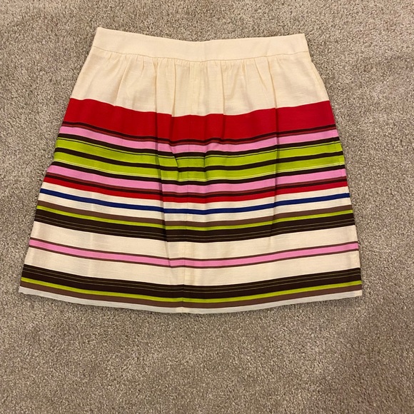 LOFT Dresses & Skirts - NEVER WORN skirt with bright colors